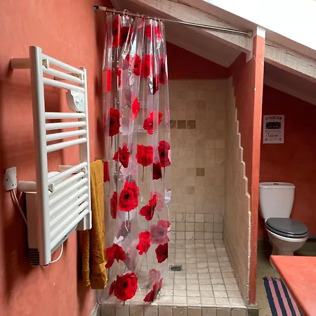 La Gandonne Apartment Caderousse Room photo